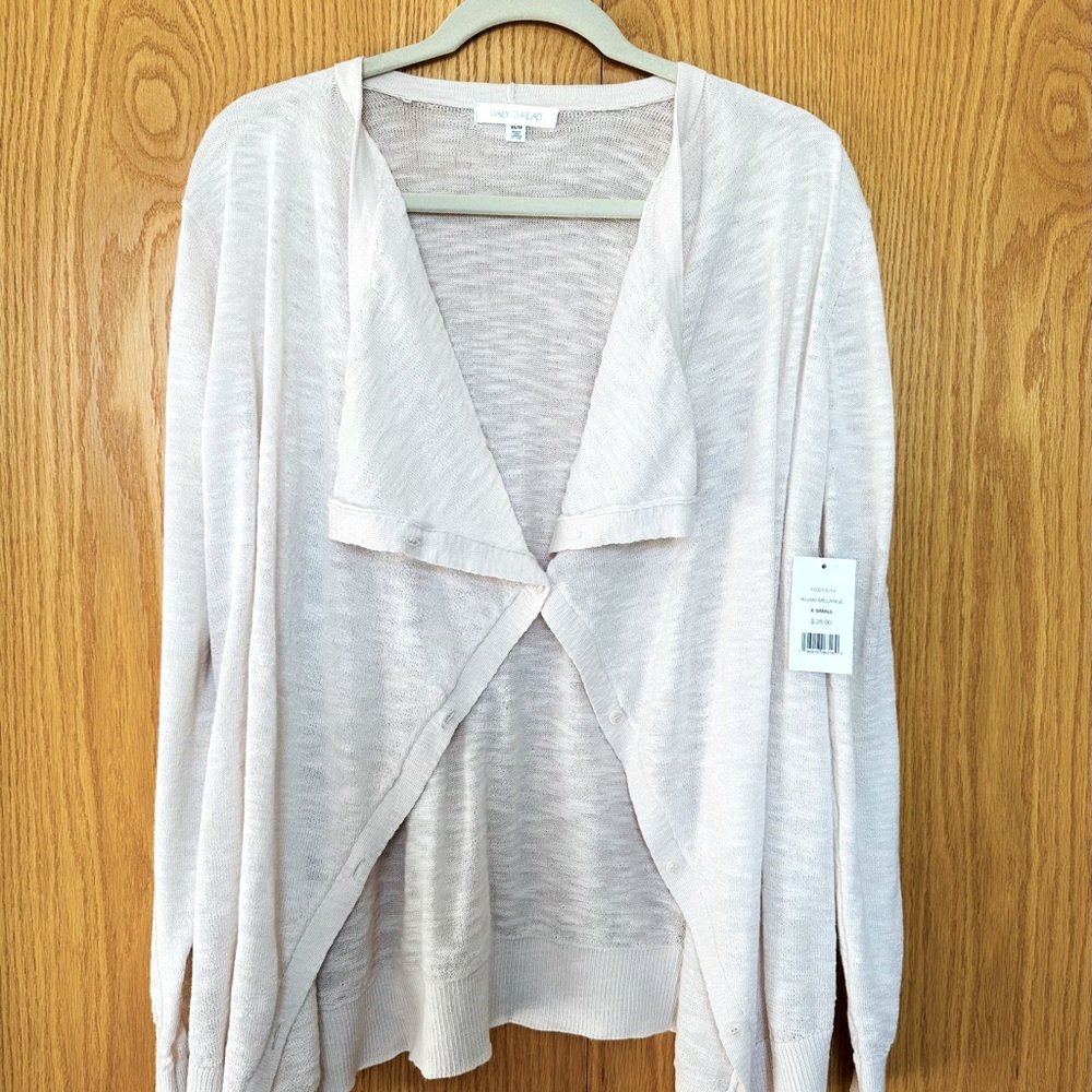 Daily Thread lightweight sweater Size XS